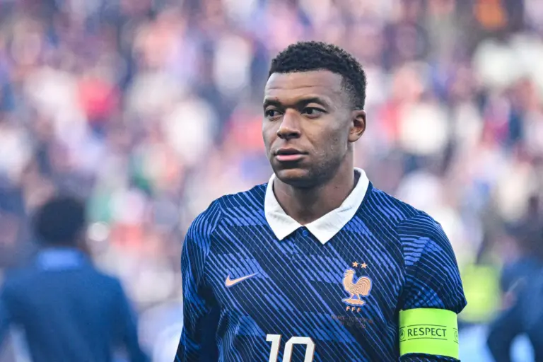 Por que Mbapp&eacute; lidera inc&ocirc;modo de jogadores com a Federa&ccedil;&atilde;o Francesa?