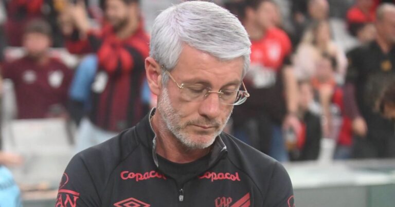 Athletico tem desfalque certo contra o São Paulo: veja provável Furacão