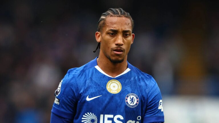 Na sombra de Jo&atilde;o Pedro, ex-joia do Barcelona pode deixar o Chelsea e voltar a LaLiga